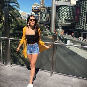 Meet your Posher, Esther